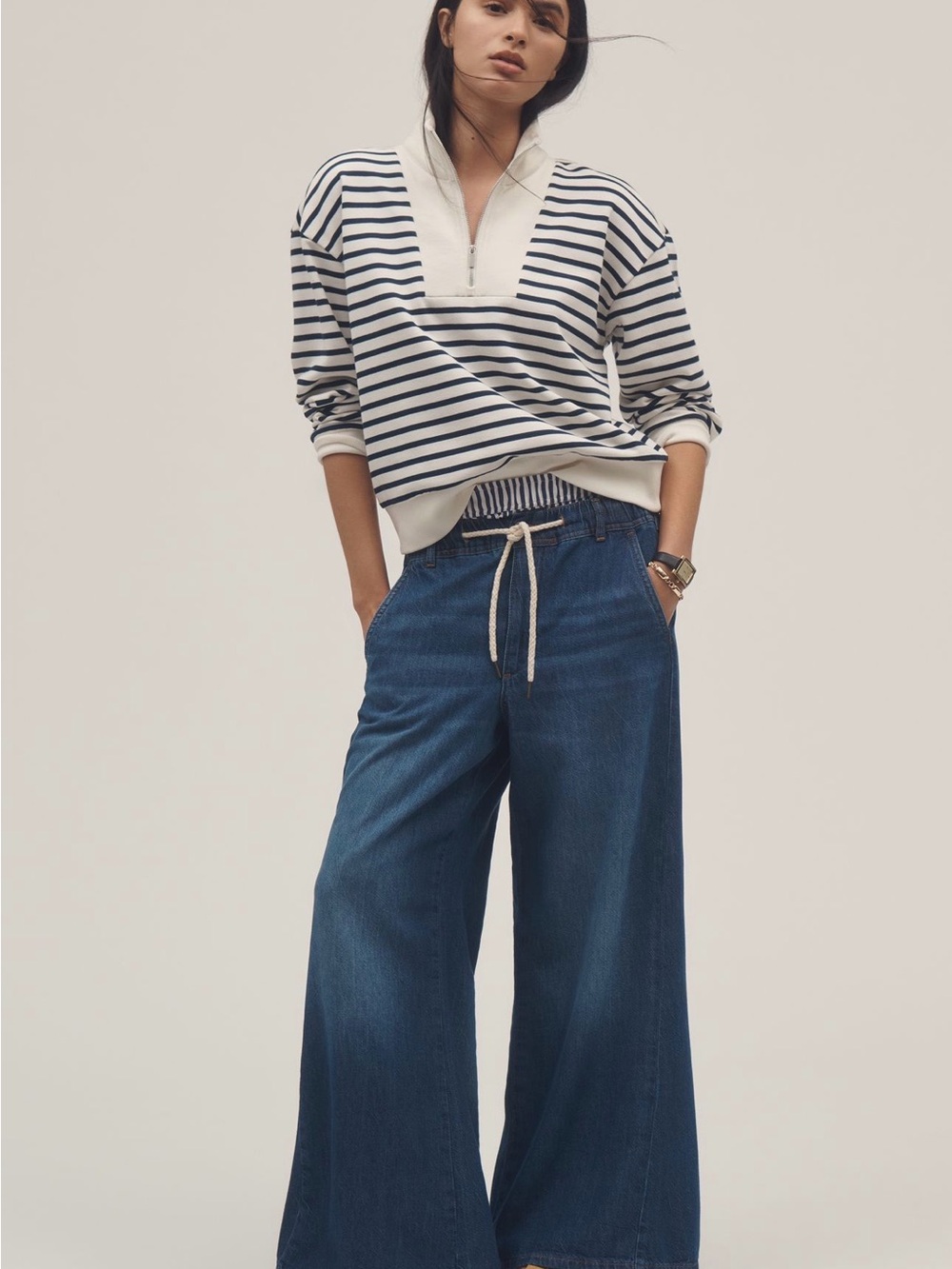 Pilcro Andi Pull On Mid-rise Flare Drawstring Jeans in Cave Wash sz XXS NWT